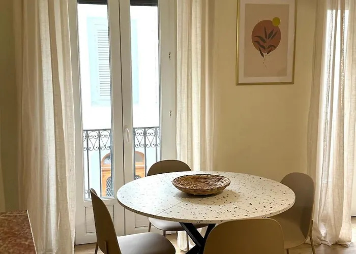 Le Cocon Colore - Centre Apartment